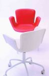 Juli Chair – přijata do sbírek MOMA
