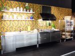 Nerezové kuchyně z kolekce Svoboda v kuchyni italské společnosti ALPES-INOX nabízí individuální řešení podle potřeb zákazníka