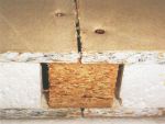 Panel Tetra K se uchycuje do vloženého špalíku vruty