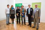 Porota soutěže: Ing. arch. Václav Kocián, Ing. arch. Petra Gescheidtová, Ing. arch. Markéta Veselá, Ing. arch. Ludvík Grym, Miroslav Příkopa, Ing. Jan Hrozek, Ing. arch. Pavel Jura (nepřítomen)