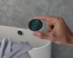 Dominik Uhlíř / Fakulta architektury ČVUT, Ústav průmyslového designu Praha / Název konceptu: ButtonLab / Popis: „Oskenujte své oblečení a objevte nejlepší způsob, jak ho vyprat“